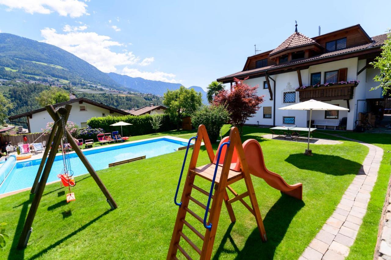 Ferienwohnungen Haus Christine Rifiano Exterior foto